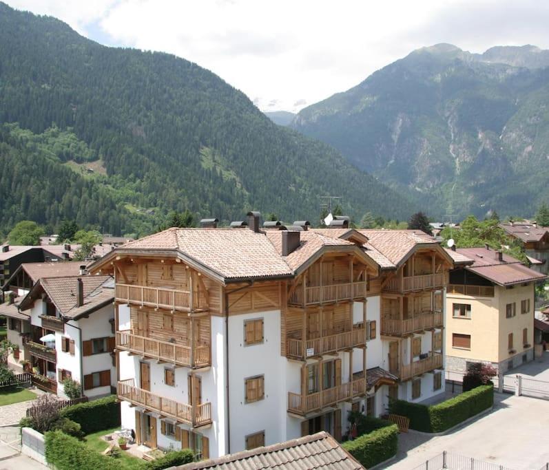 Lovely Apt In Pinzolo Val Rendena 7 外观 照片